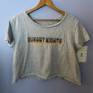 🦋aerie graphic tee🦋